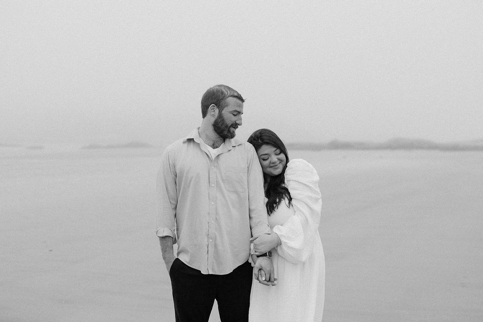Wingaersheek Beach Pictures — Autumn & Sean’s Gloucester Engagement