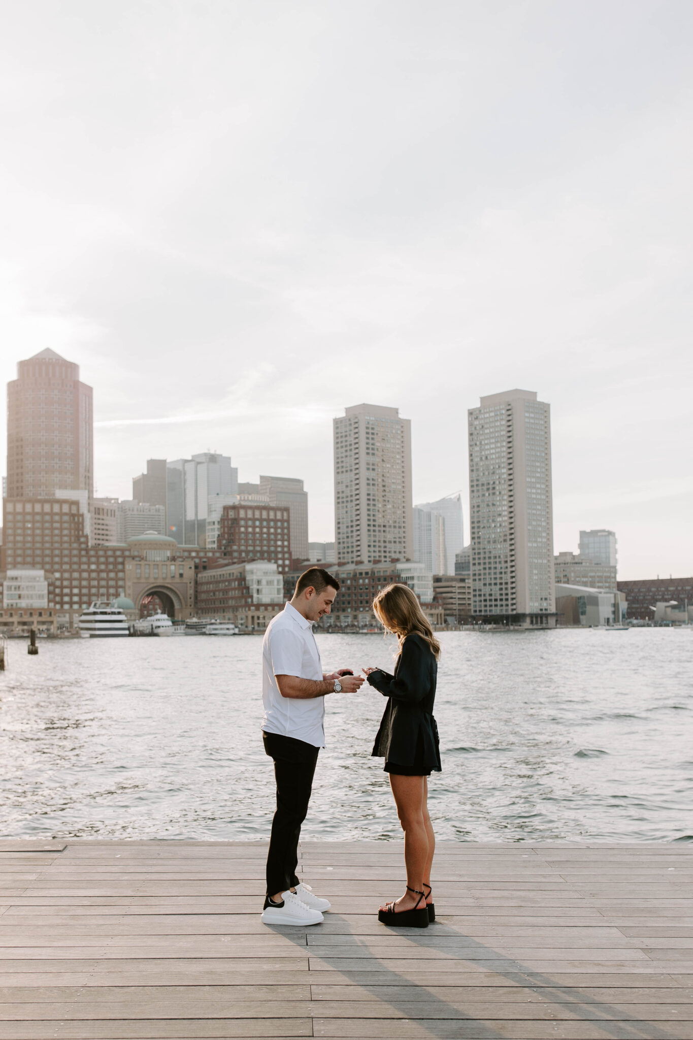 Genevieve Shawcross'S Captivating Instagram Feed - fuvq5w7
