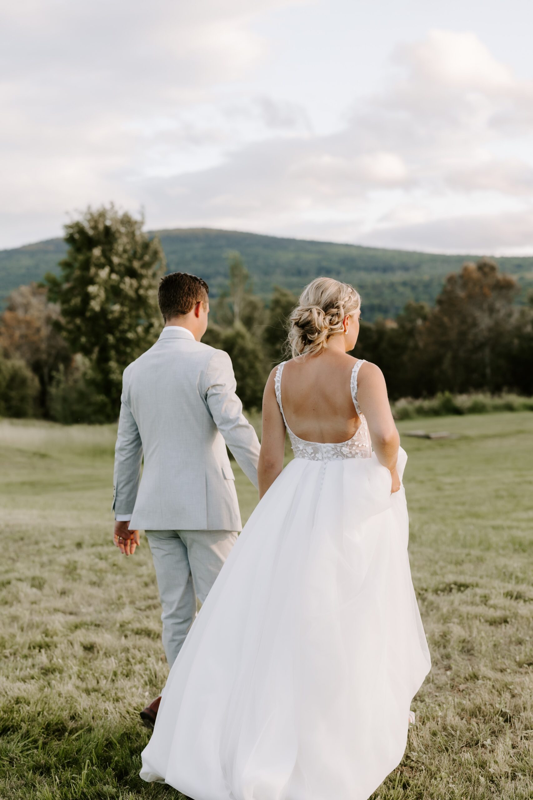 Bride and groom at Mountain Star Estate