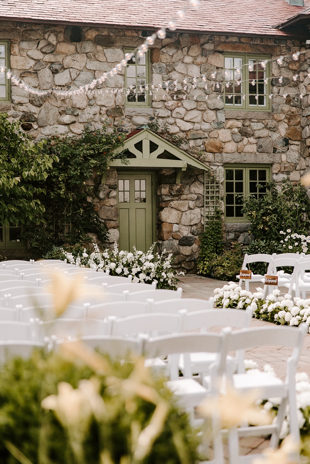 Outdoor wedding ceremony at Willowdale Estate
