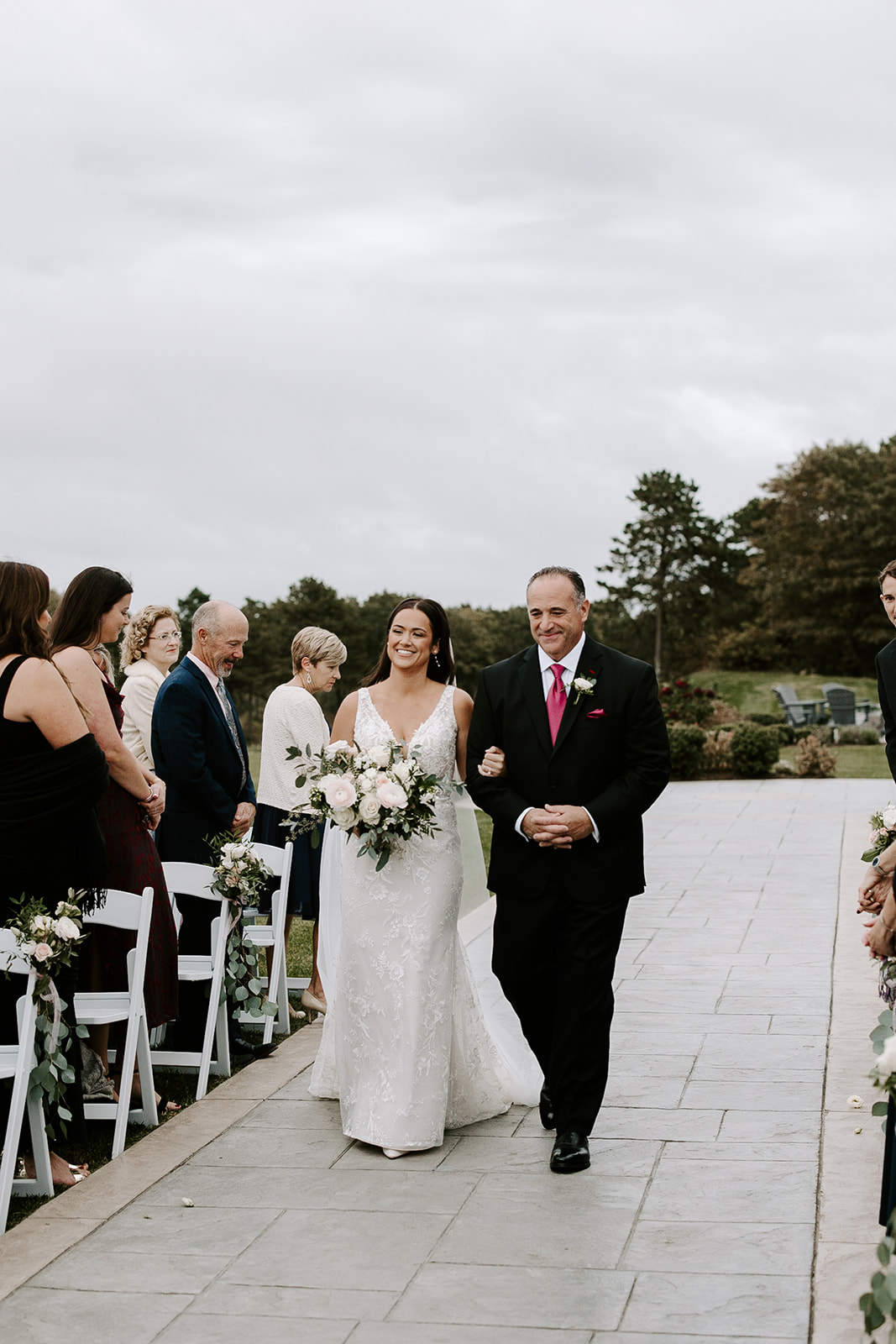 Stunning bride enters her perfect New England wedding day