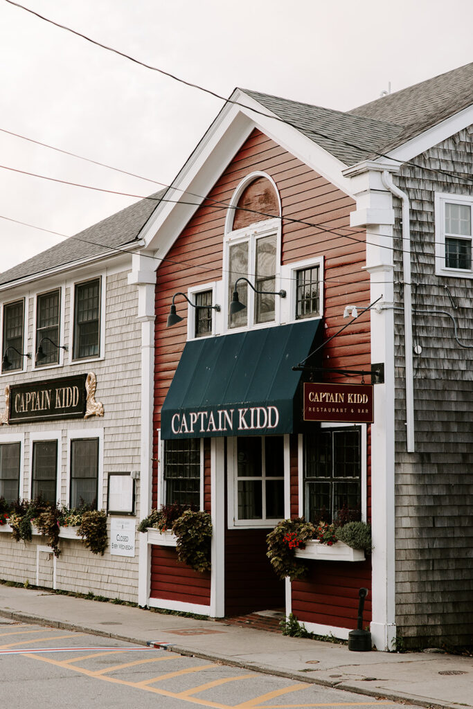 woods hole shops cape cod