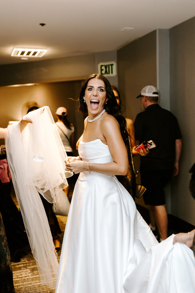 bride excited about first look